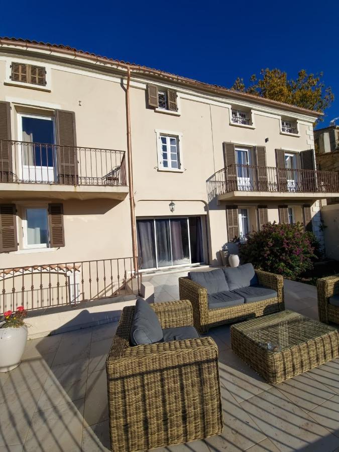 Les Orangers Hotel