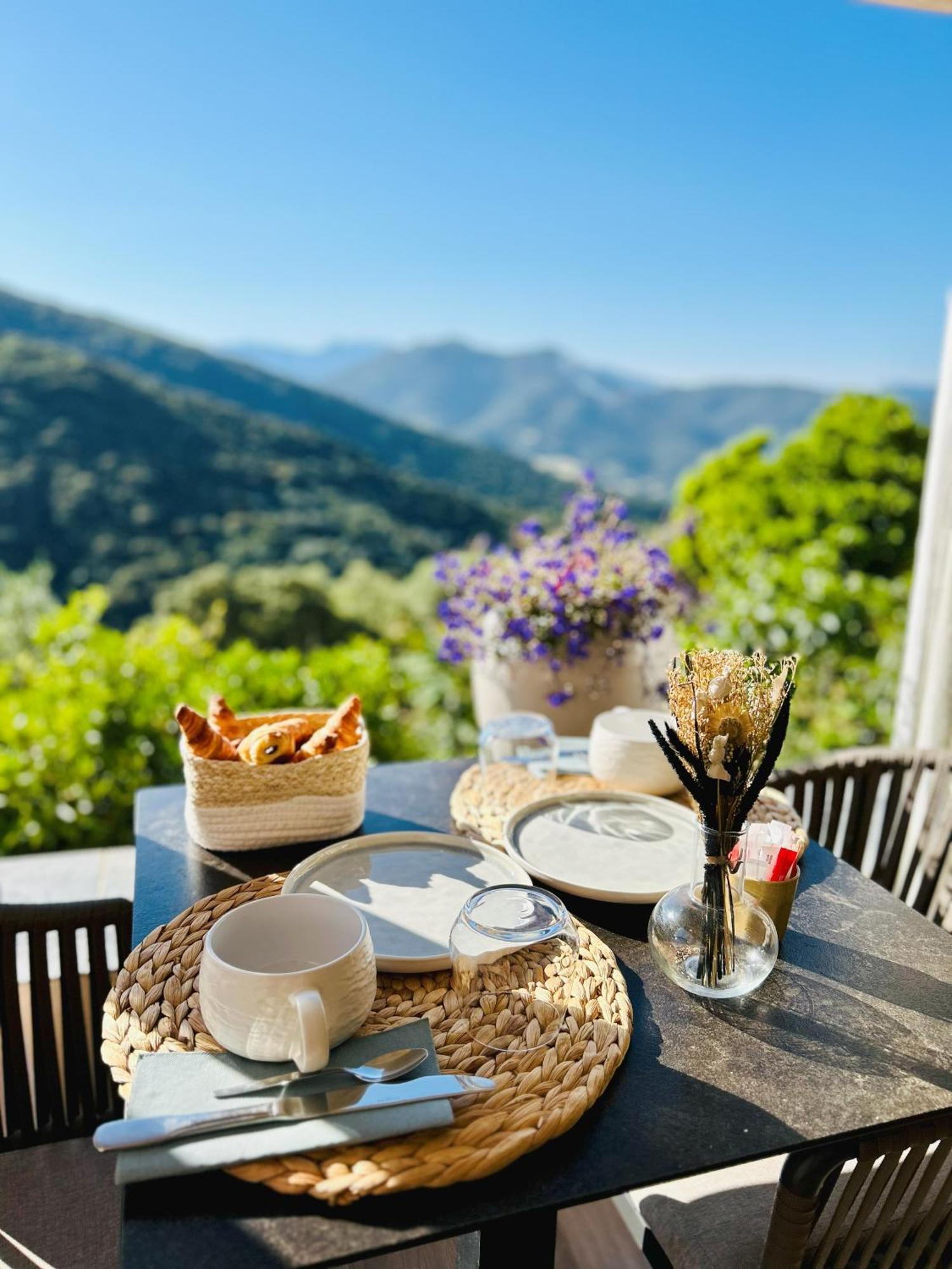 Hotel Les Orangers Olmeto (Corsica)