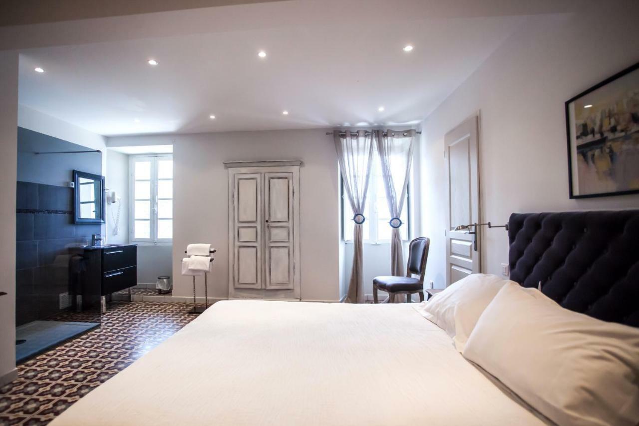 Les Orangers Hotel